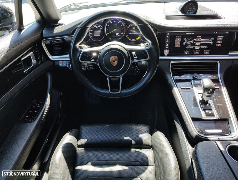 Porsche Panamera 4 E-Hybrid Executive - 15