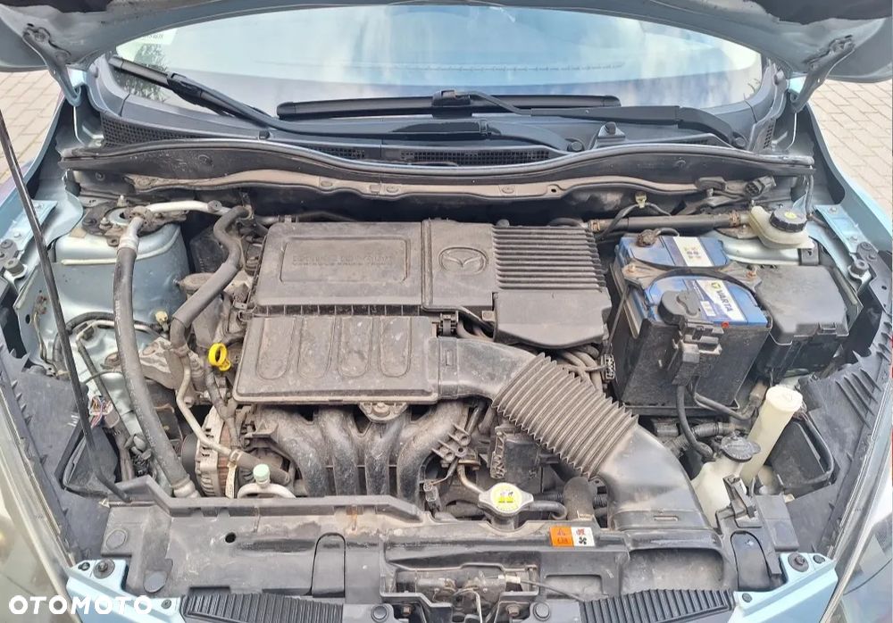 Mazda 2 1.3 Exclusive - 9