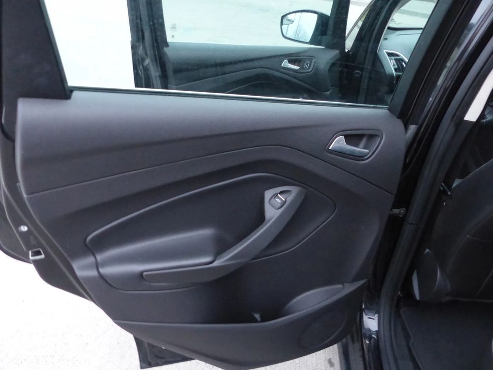 Ford C-MAX - 28