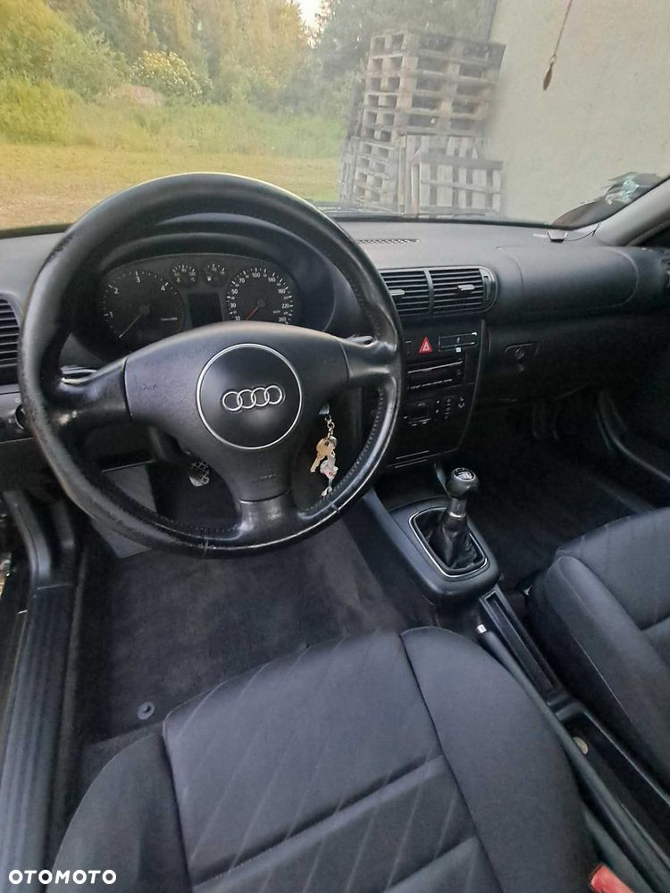 Audi A3 Sportback - 5