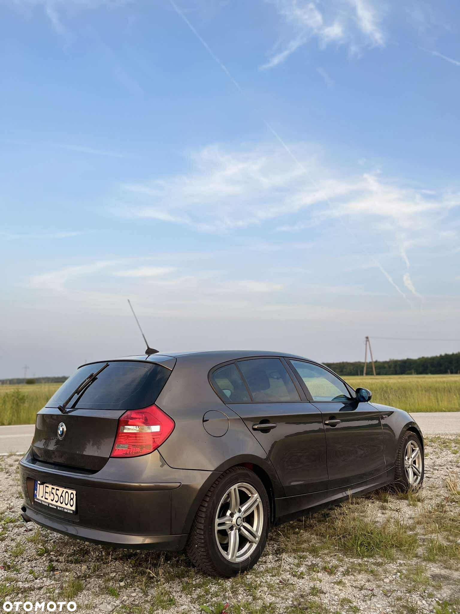 BMW Seria 1 116i - 4