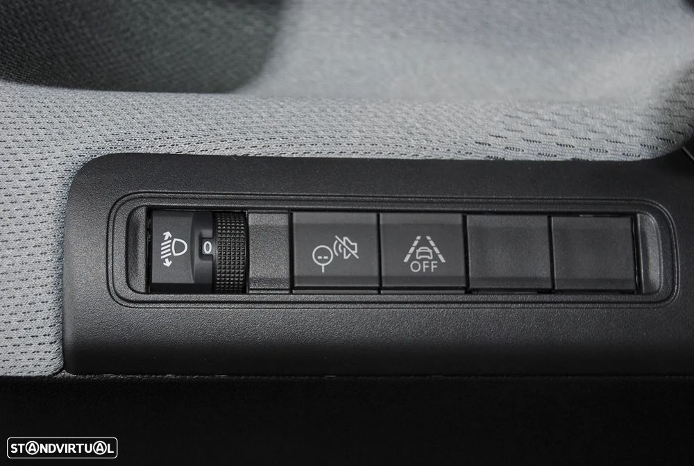 Citroën e-C3 44 kWh Autonomia Conforto Max - 25