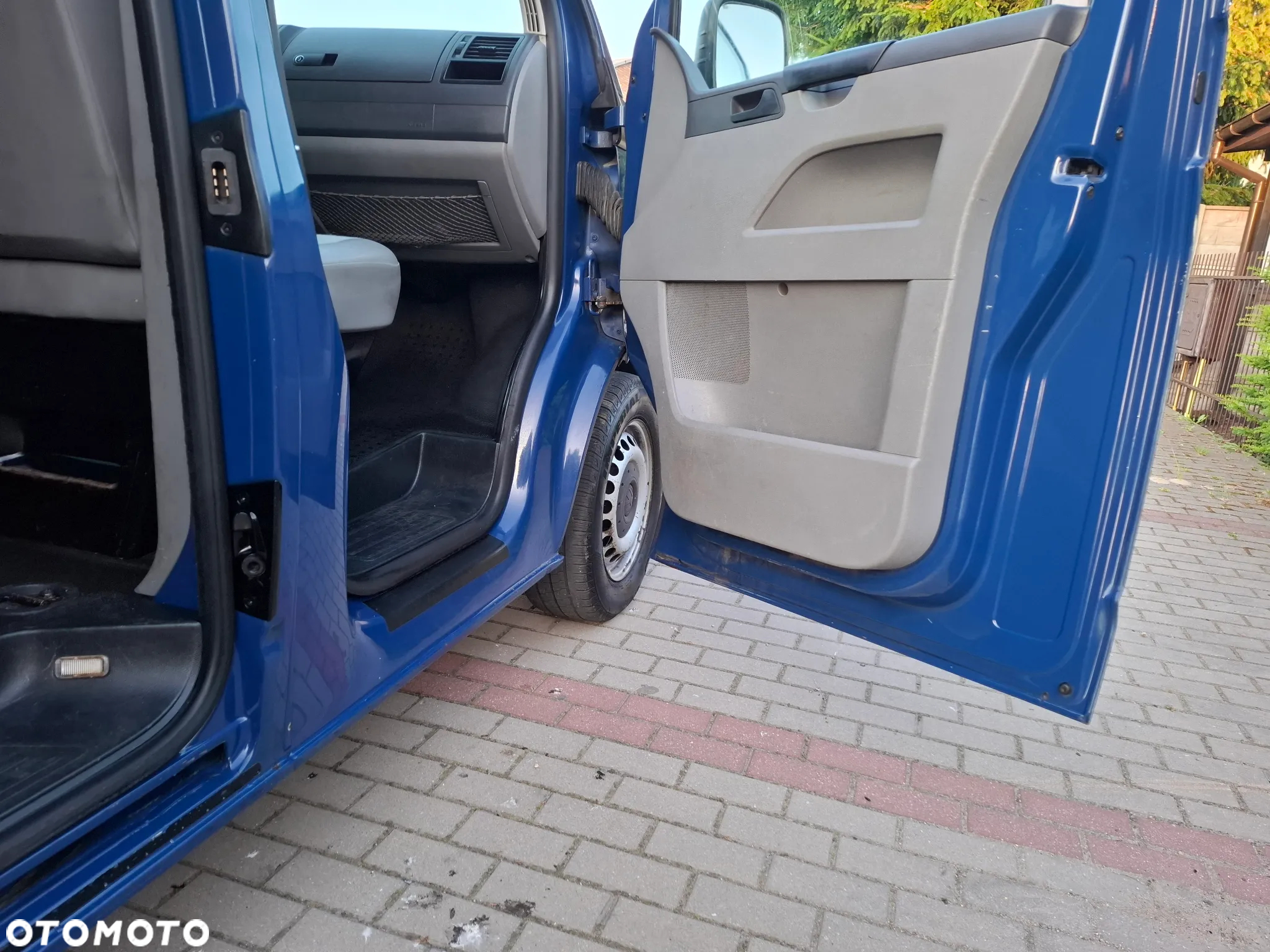 Volkswagen Transporter T5 TDI L2H1 - 27