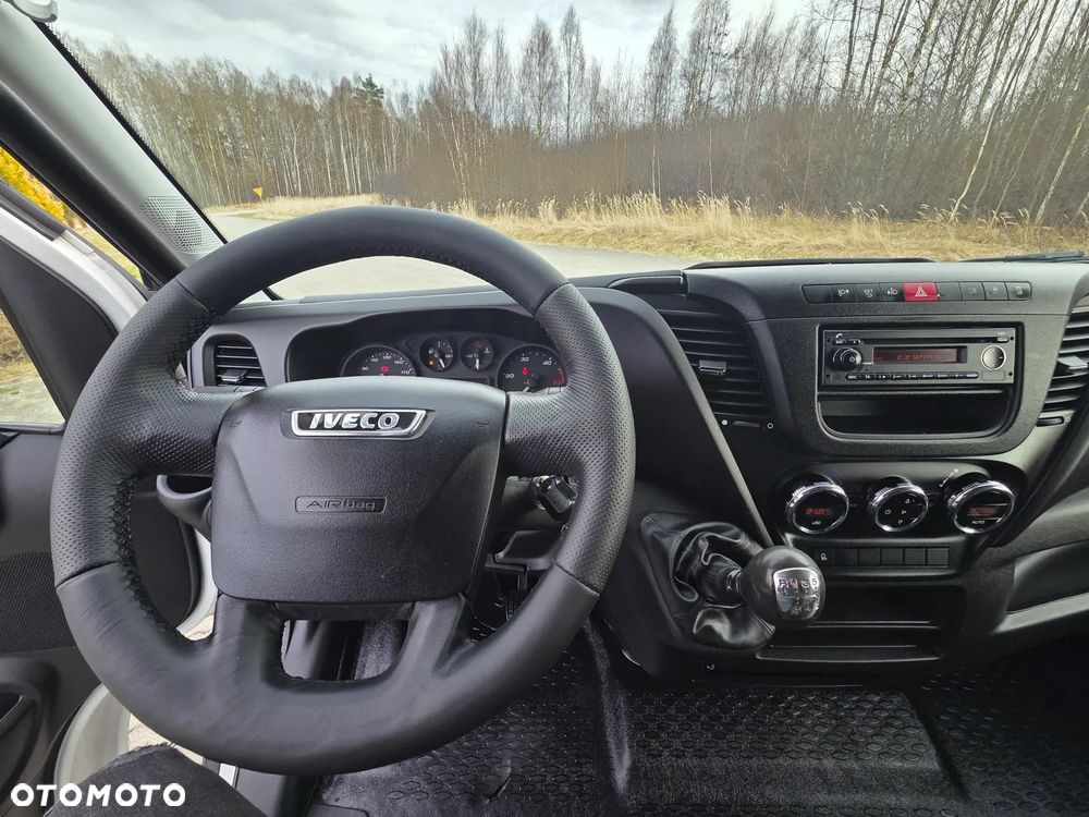 Iveco 35S12 - 17