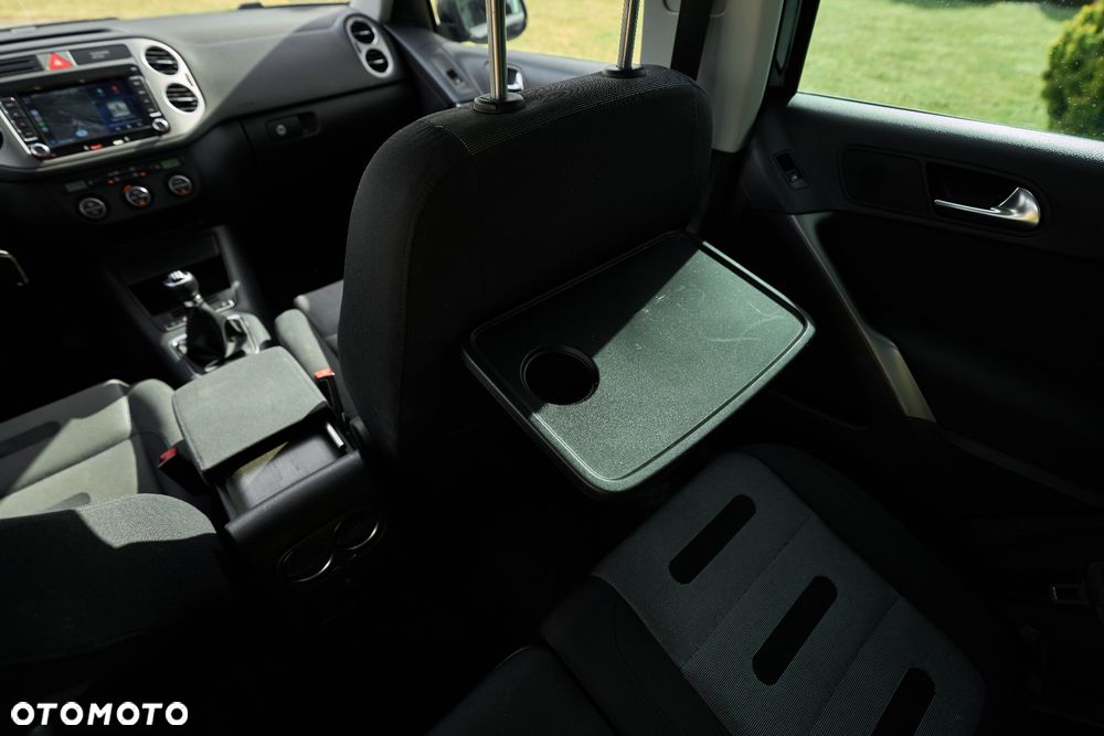 Volkswagen Tiguan - 26