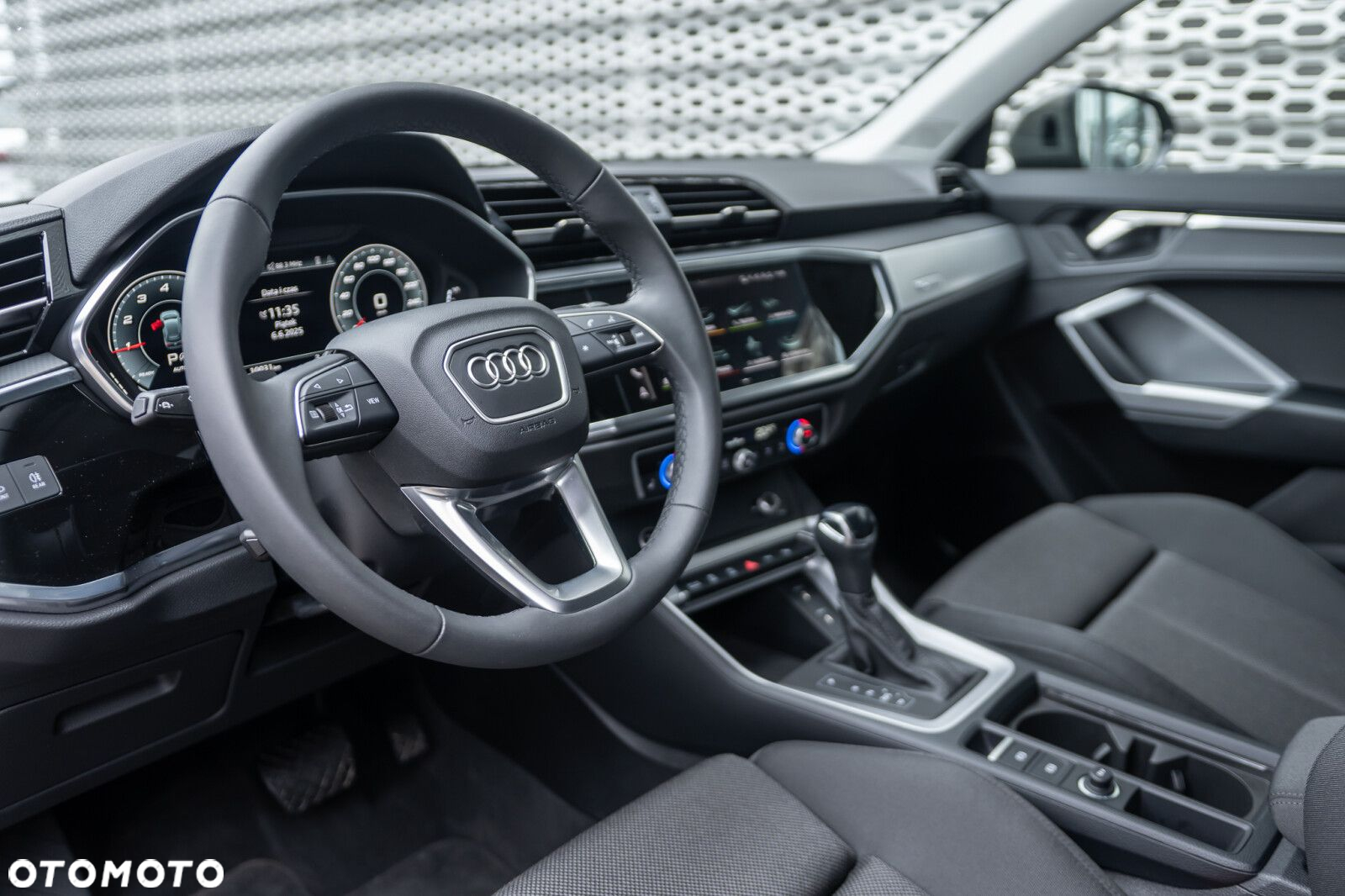 Audi Q3 - 11