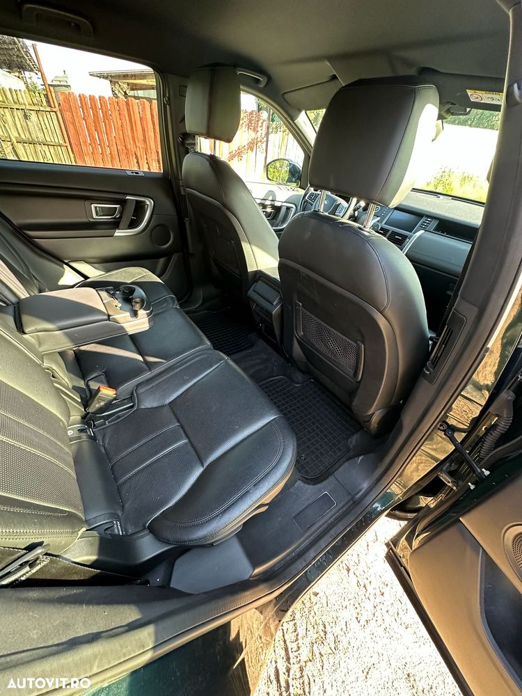 Land Rover Discovery Sport - 35