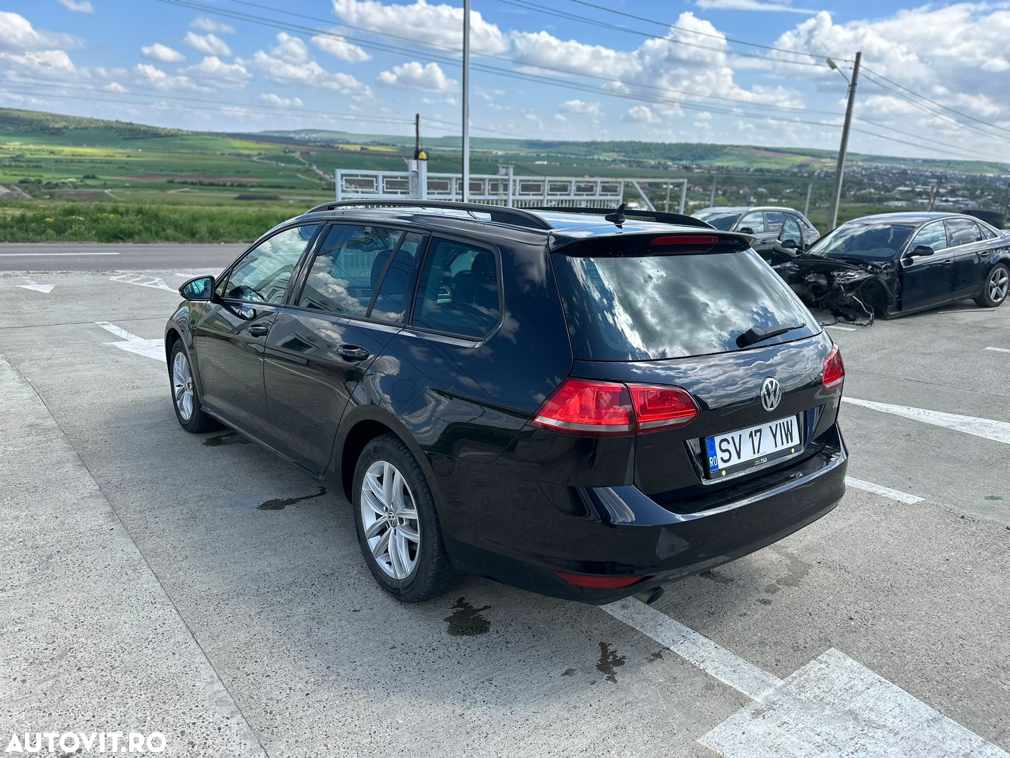Volkswagen Golf - 5