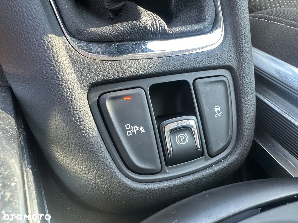 Opel Zafira Tourer 1.4 Turbo Innovation - 23
