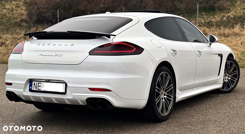 Porsche Panamera GTS PDK - 2