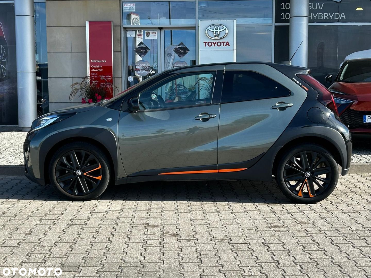 Toyota Aygo X 1.0 VVT-i Limited - 3
