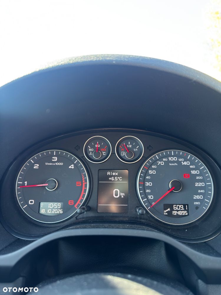 Audi A3 Sportback 2012 photo 2