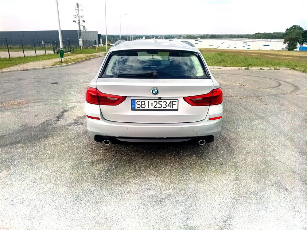 BMW Seria 5 520d Efficient Dynamics - 7