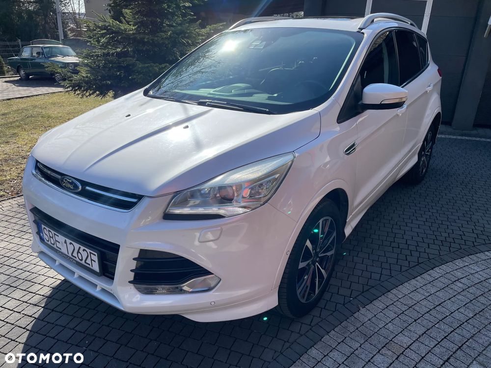 Ford Kuga 2.0 TDCi Titanium - 4