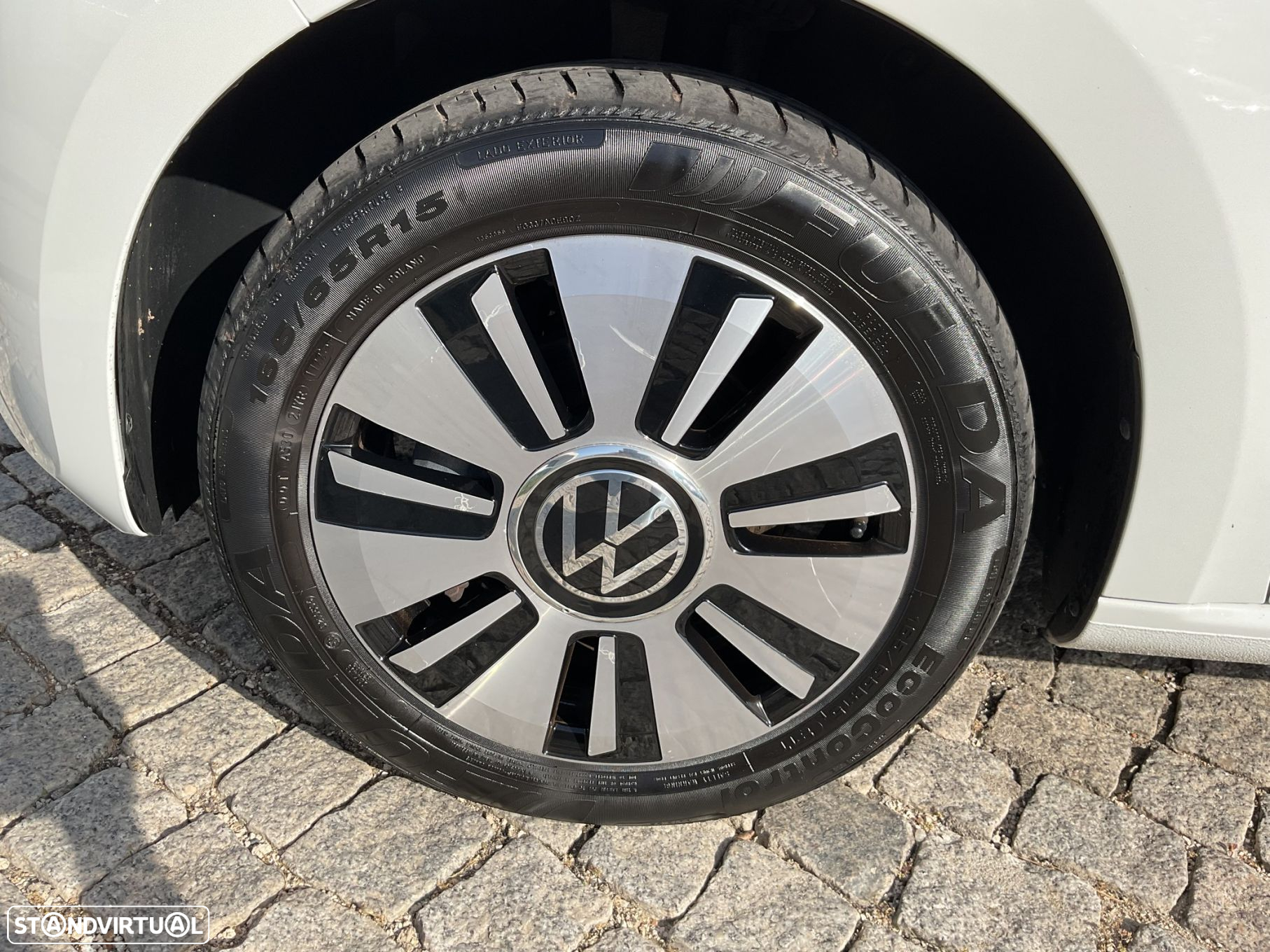 VW e-Up! Confort - 14
