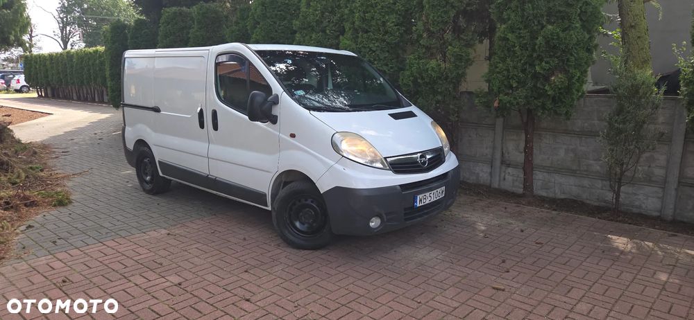 Opel VIVARO 2.5 dci - 1