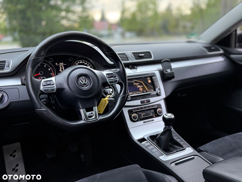 Volkswagen CC - 9