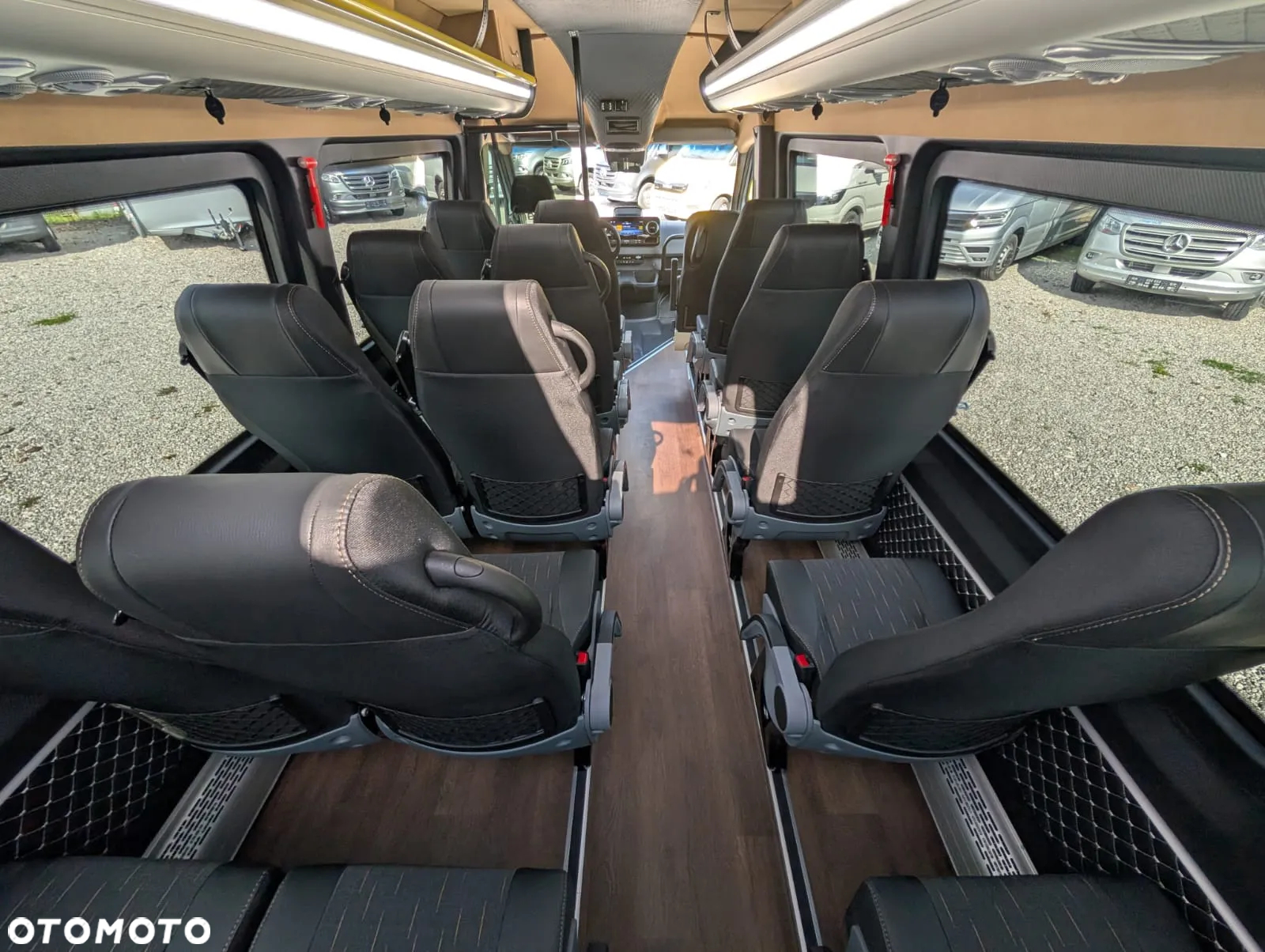 Mercedes-Benz Sprinter 519 - 22