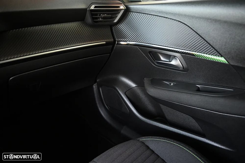 Peugeot 208 1.2 PureTech Active Pack - 49