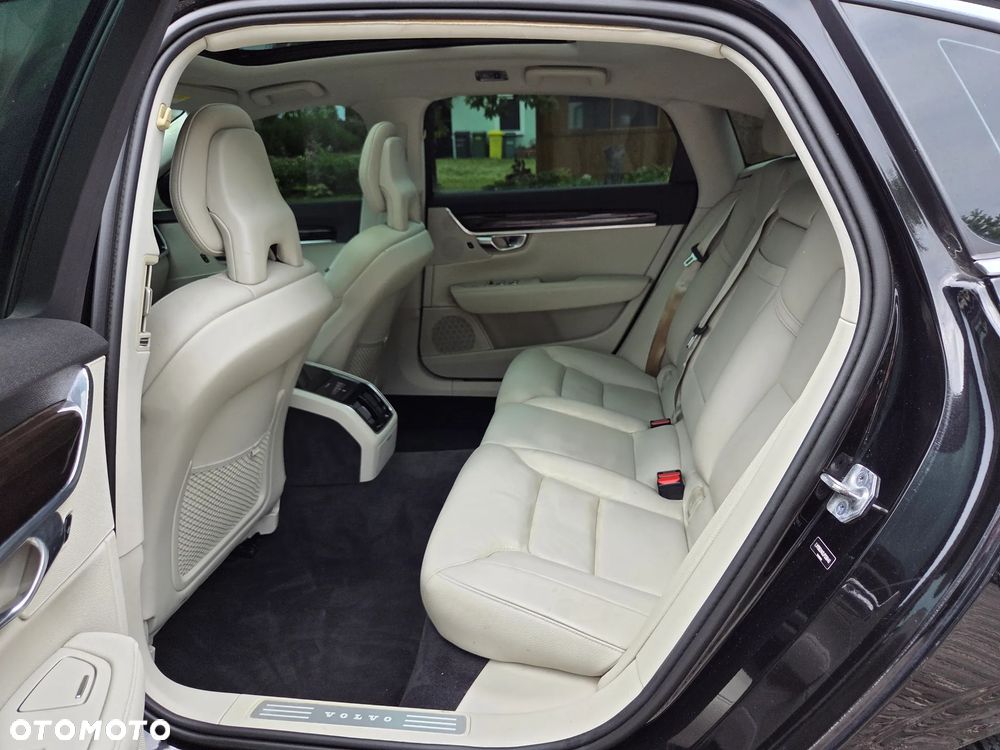 Volvo S90 T5 Momentum - 13