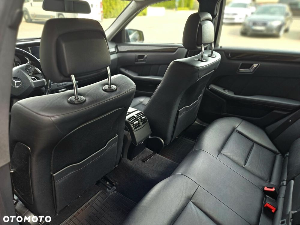 Mercedes-Benz Klasa E - 8