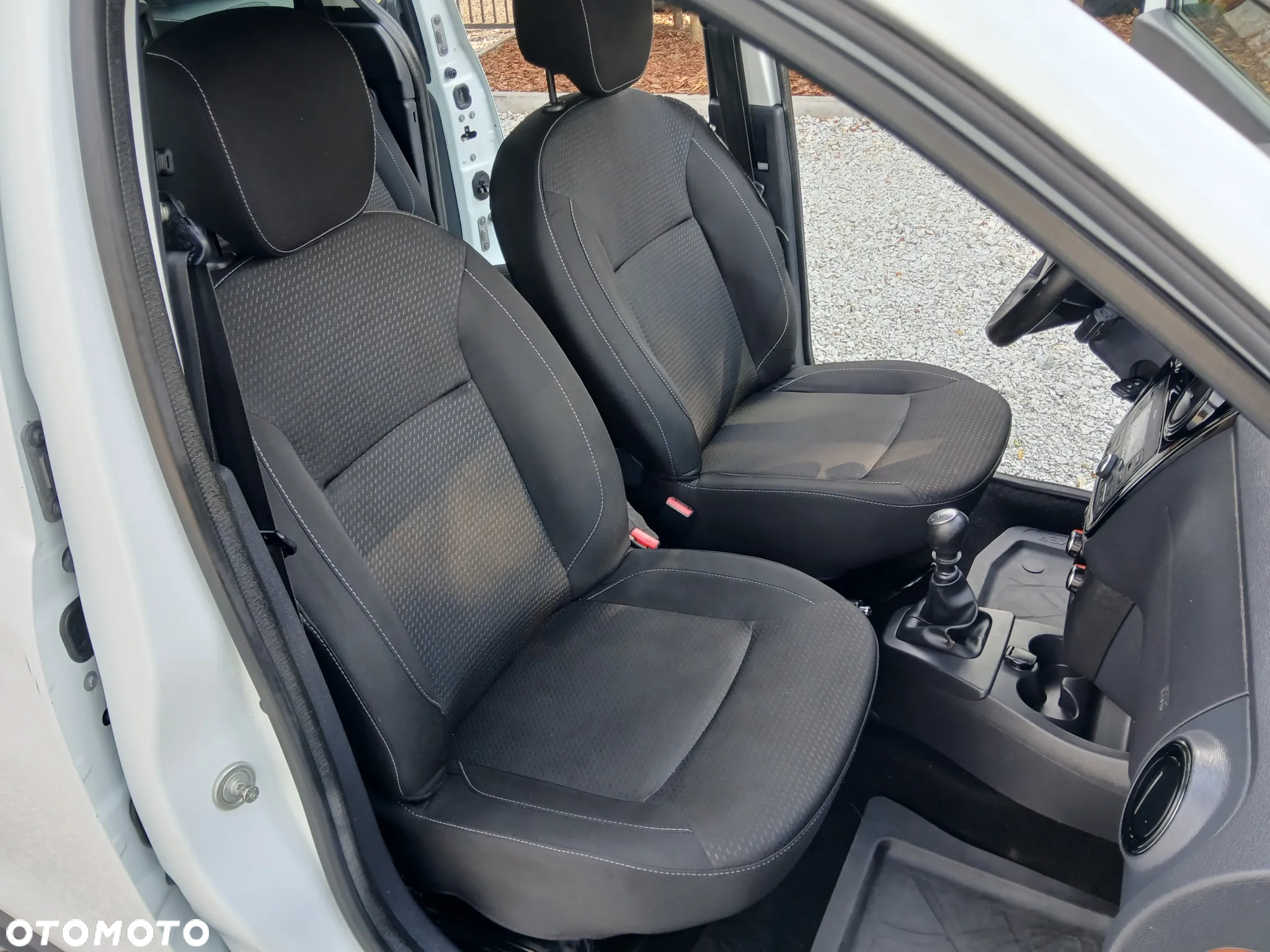 Dacia Dokker 1.5 Blue dCi Laureate - 17