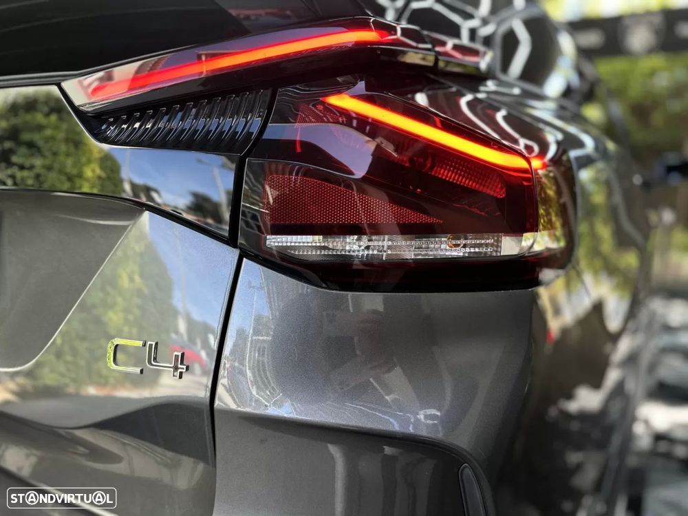 Citroën C4 PureTech 130 Stop&Start EAT8 SHINE - 8
