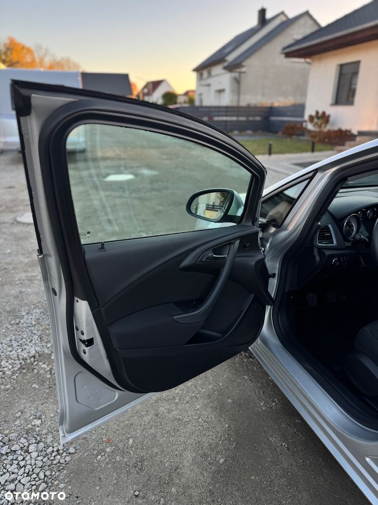 Opel Astra - 24