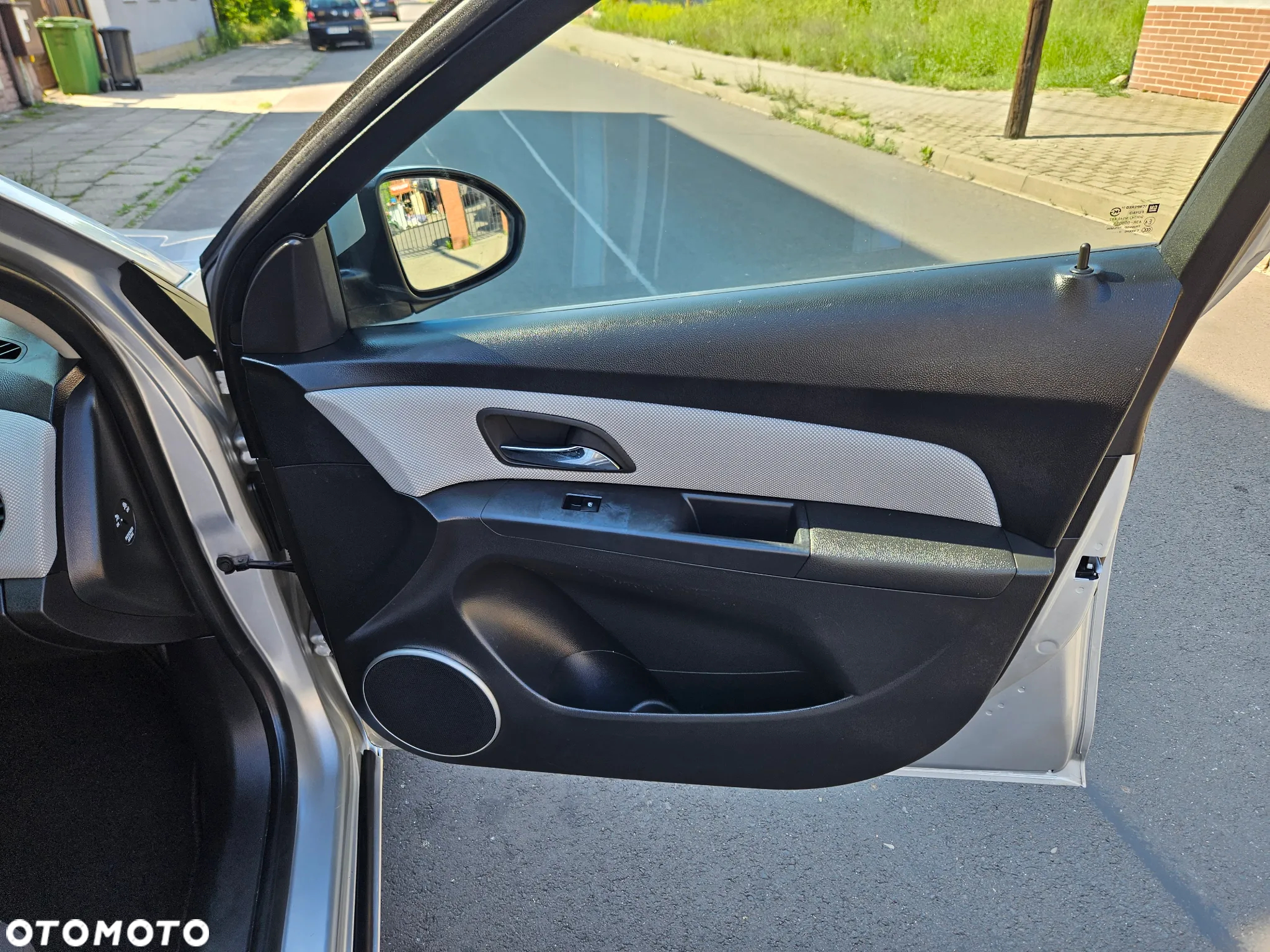 Chevrolet Cruze 1.6 LS - 16