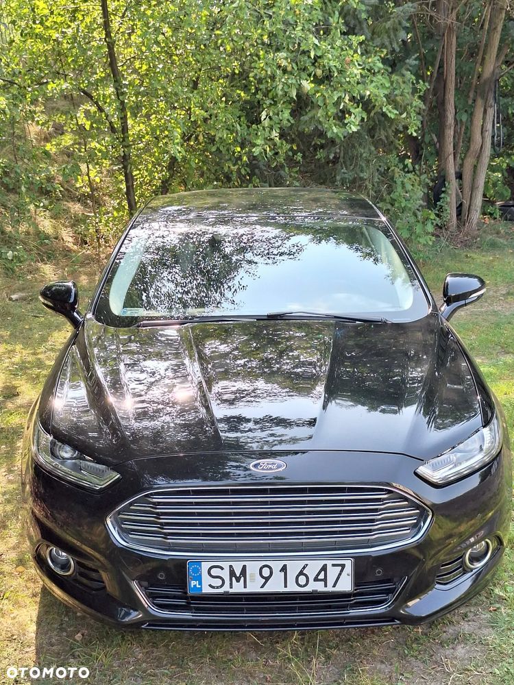 Ford Mondeo 2.0 EcoBoost Titanium - 4