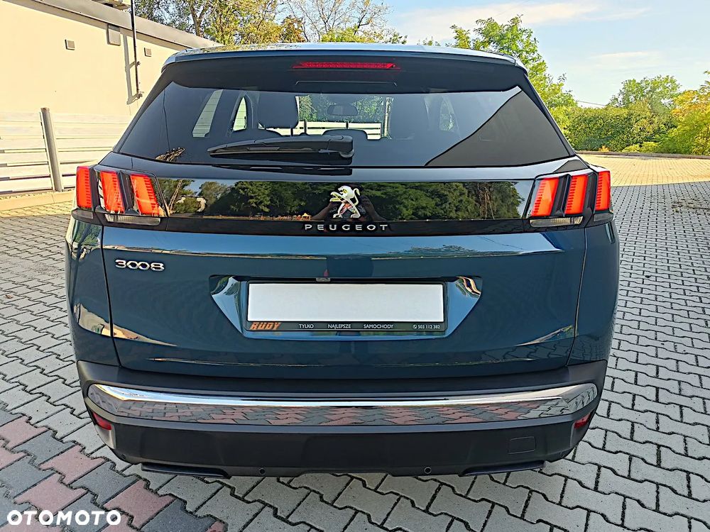 Peugeot 3008 PureTech 130 Stop & Start GPF Allure Pack - 12