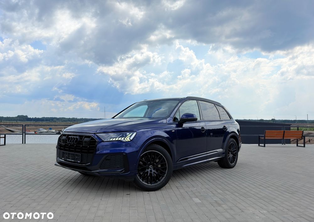 Audi Q7 - 1