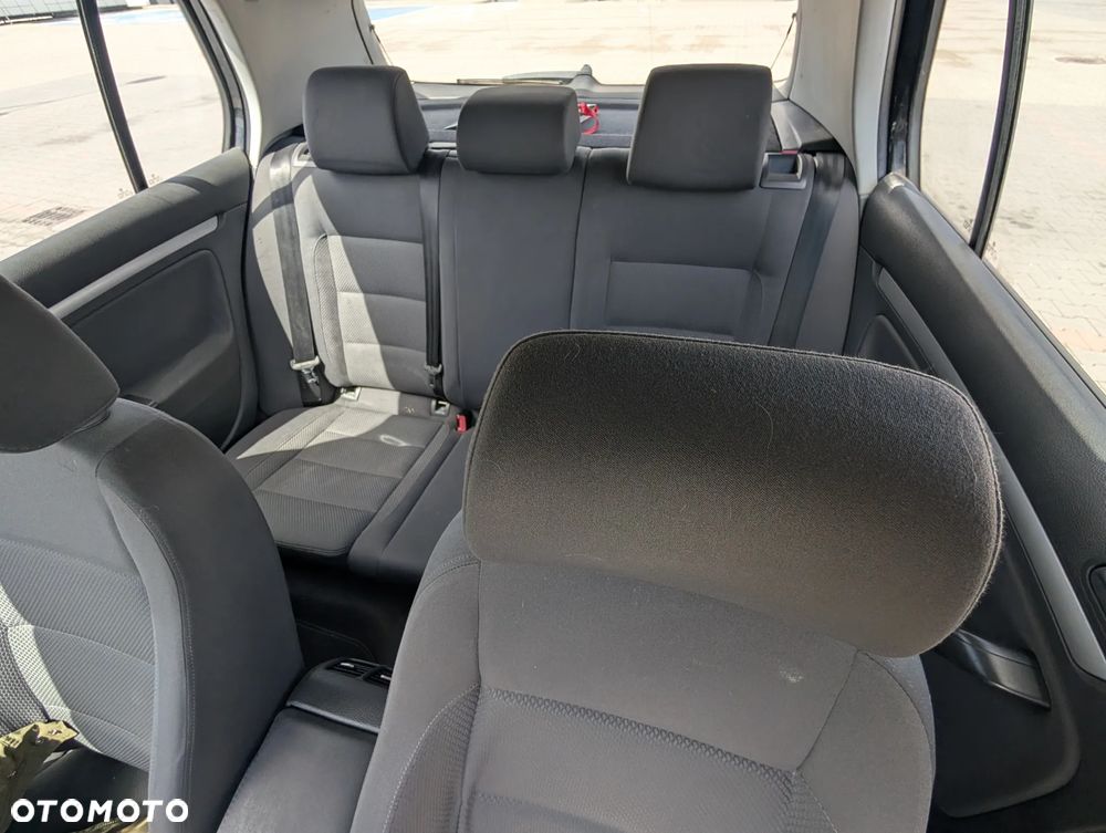 Volkswagen Golf 1.9 TDI Sportline - 10
