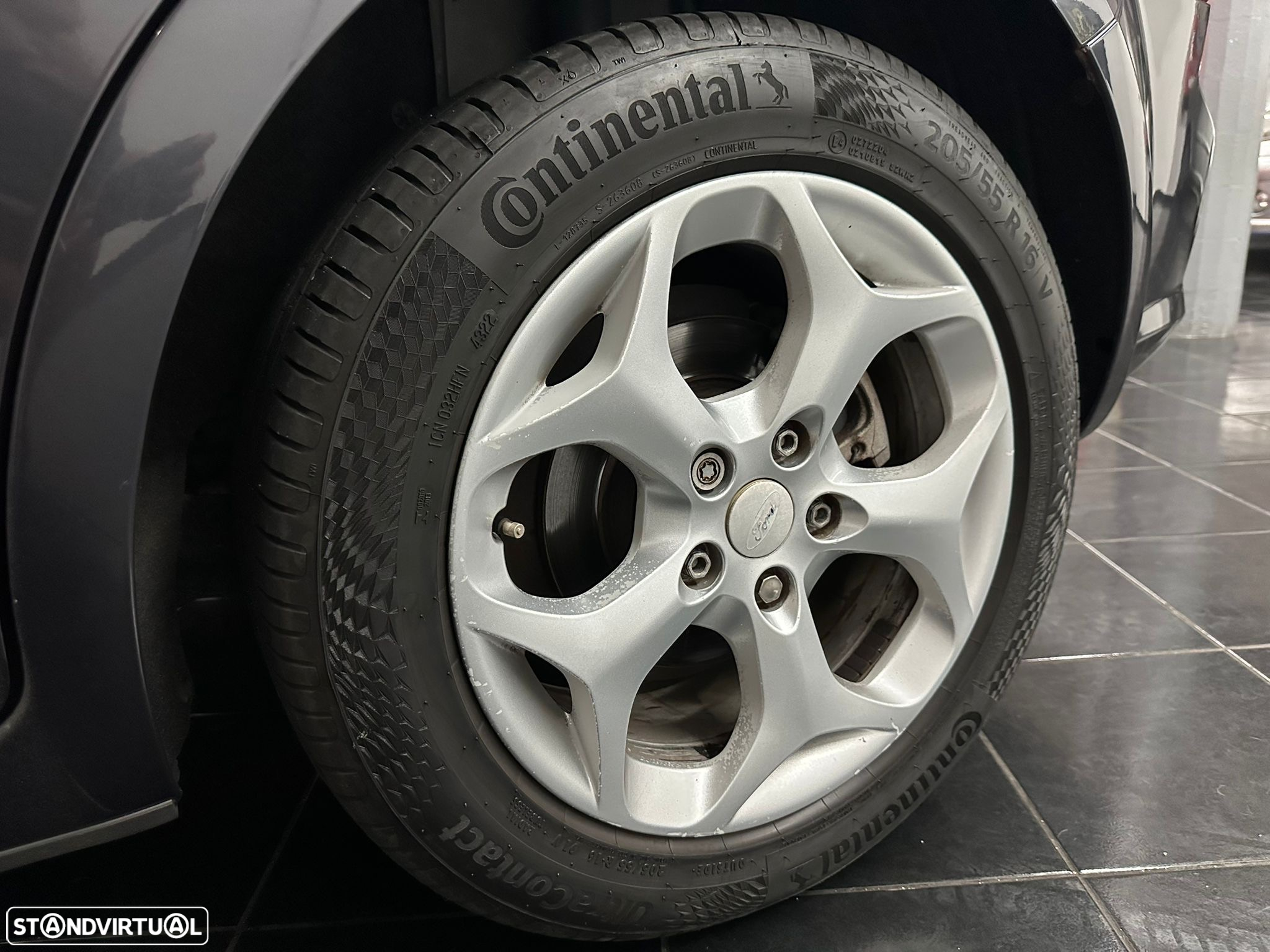 Ford C-Max 1.6 TDCi Titanium - 21