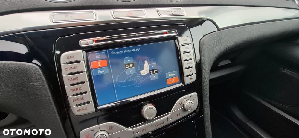 Ford S-Max 2.0 TDCi DPF Titanium - 22