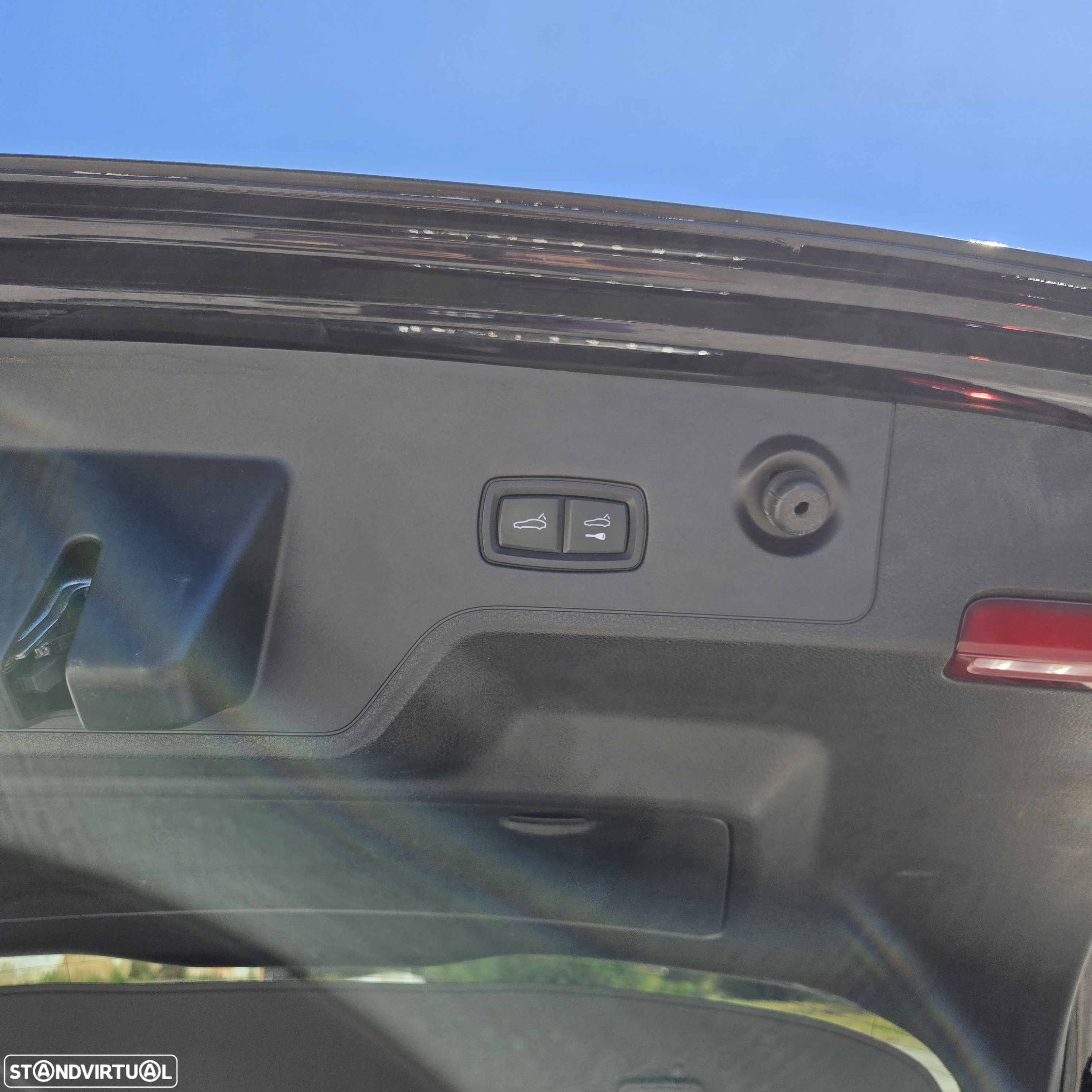 Porsche Panamera Sport Turismo 4 E-Hybrid - 24