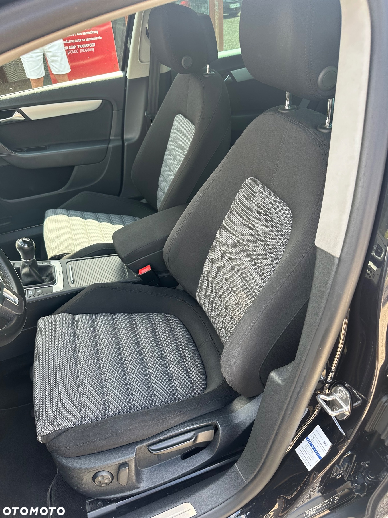 Volkswagen Passat 2.0 TDI 4Mot Highline - 9