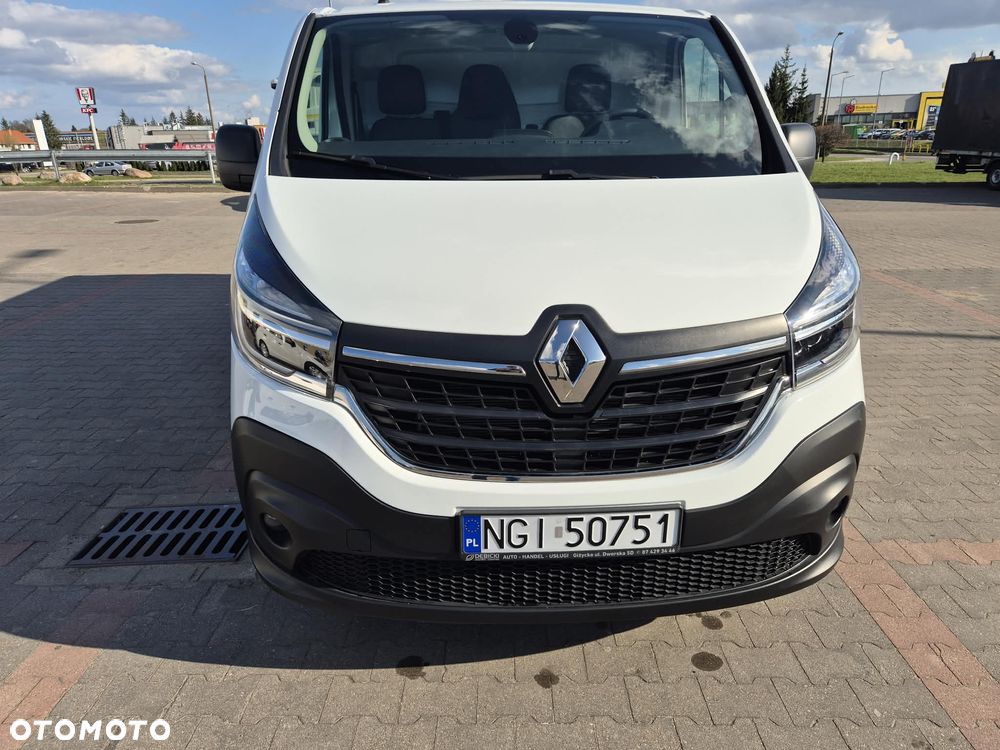 Renault Trafic - 16
