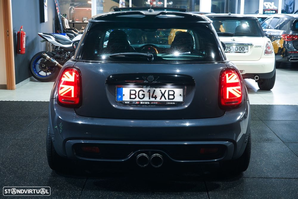 MINI 3 Portas Cooper SD Sport Aut. - 6