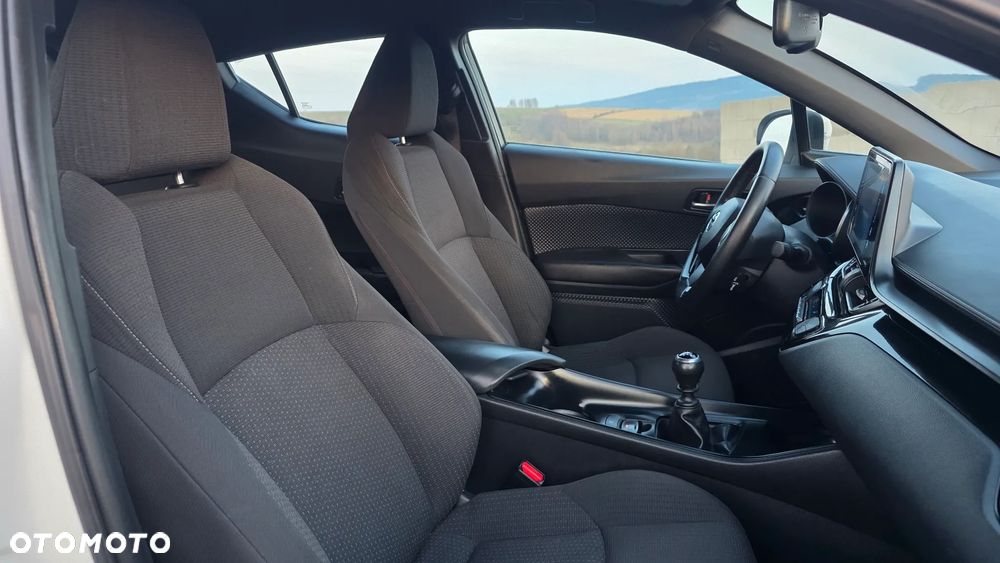 Toyota C-HR 1.2 Turbo - 11