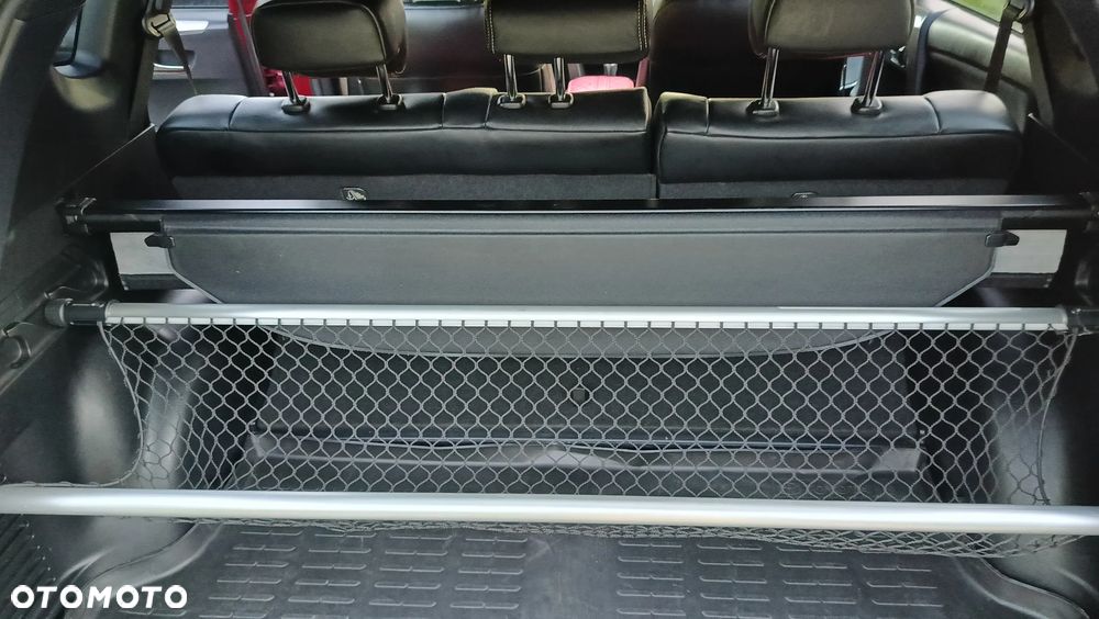 Toyota RAV4 - 12