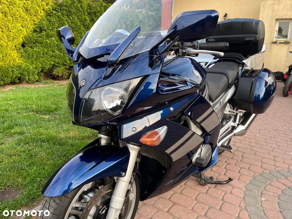 Yamaha FJR - 21