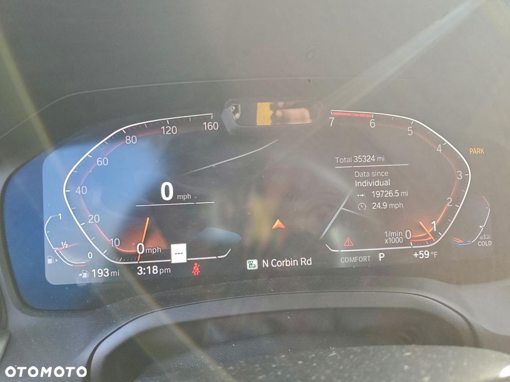BMW Seria 3 330i xDrive M Sport - 11