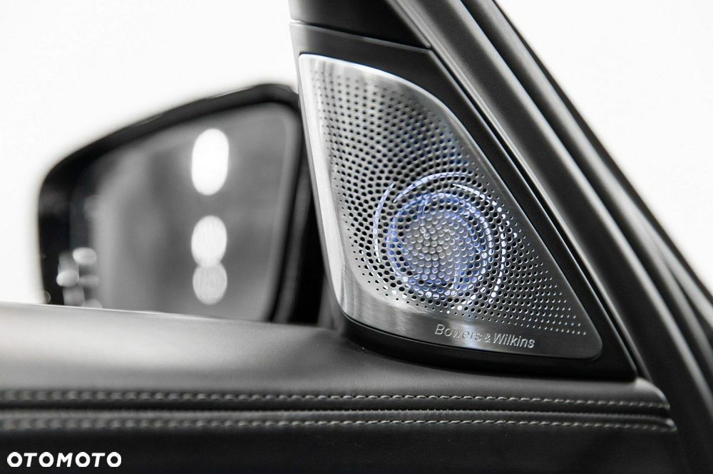 BMW Seria 7 M760Li xDrive - 31