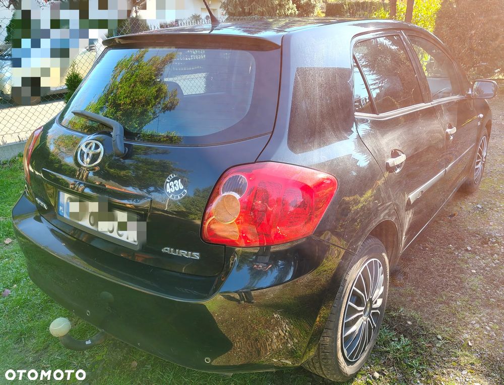 Toyota Auris 1.4 D-4D Terra - 13