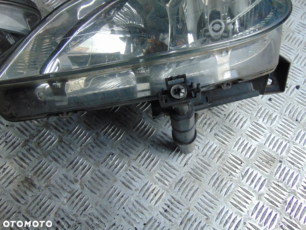 Lampy citroen c5 mk1 xenon kompletna cena sztuka