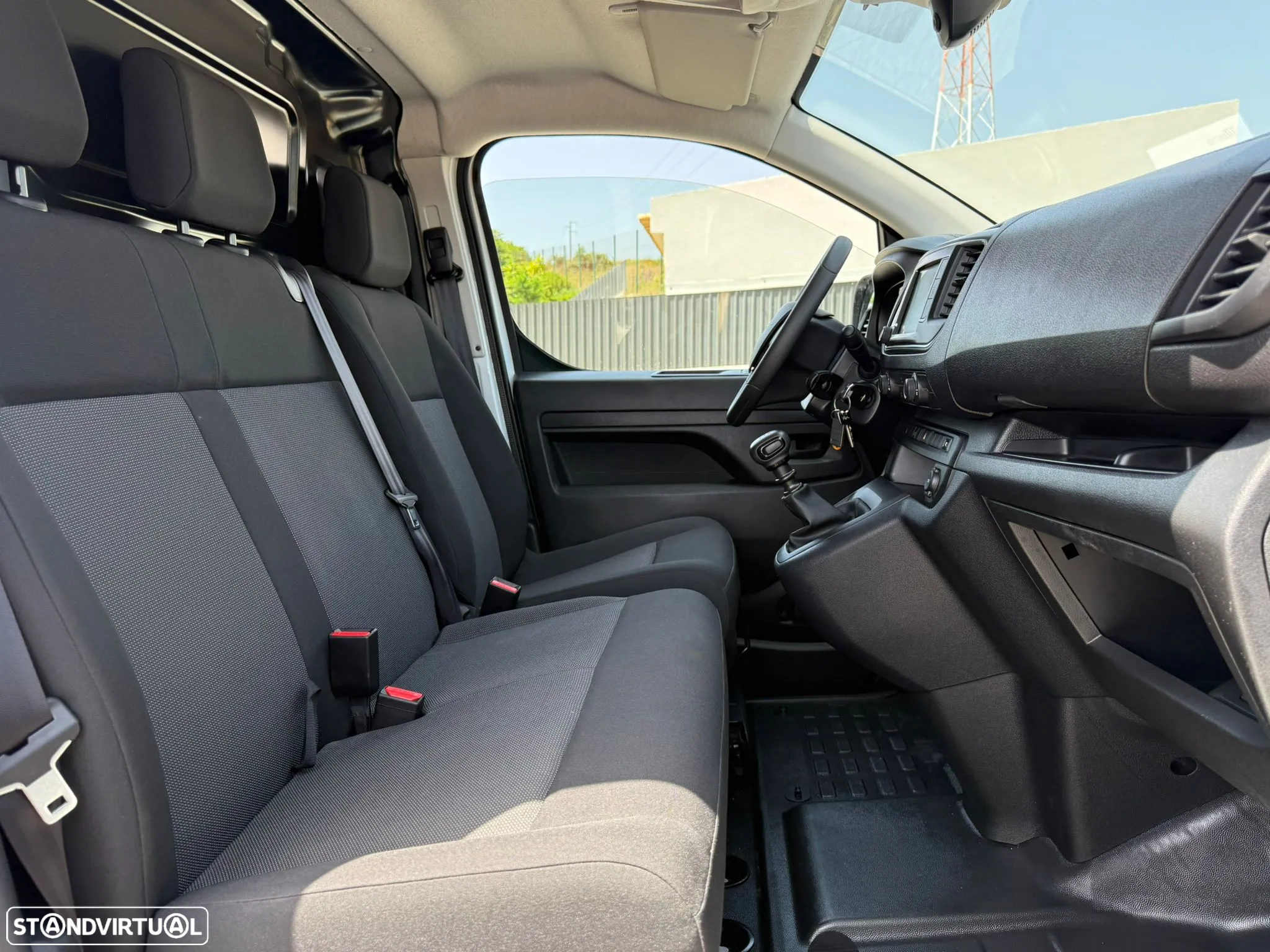 Opel Vivaro 1.5 CDTi 3Lug Iva Dedutível - 19
