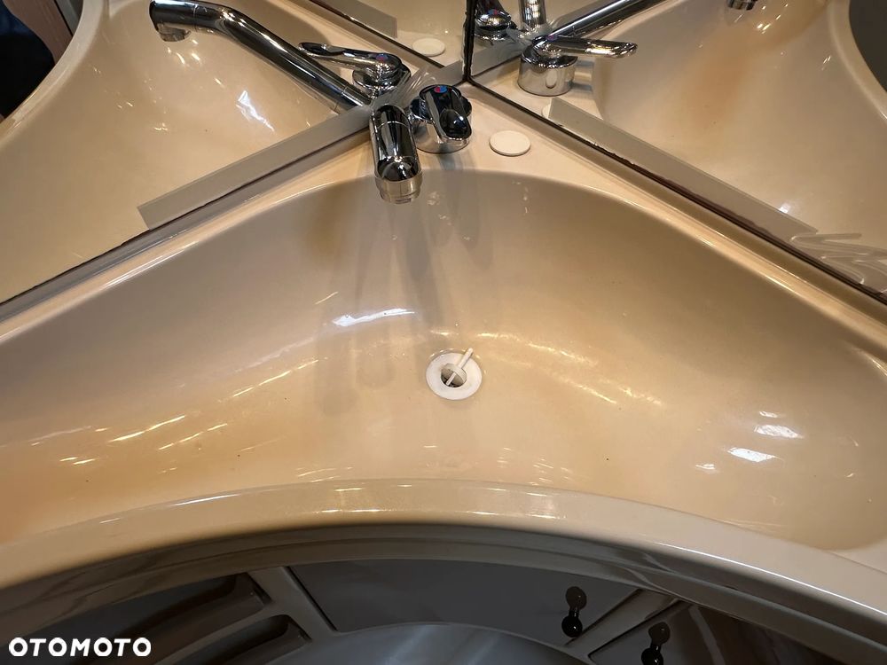 Adria ADORA 512 UL z napędem i  nową markizą. GWARANCJA !!! - 24