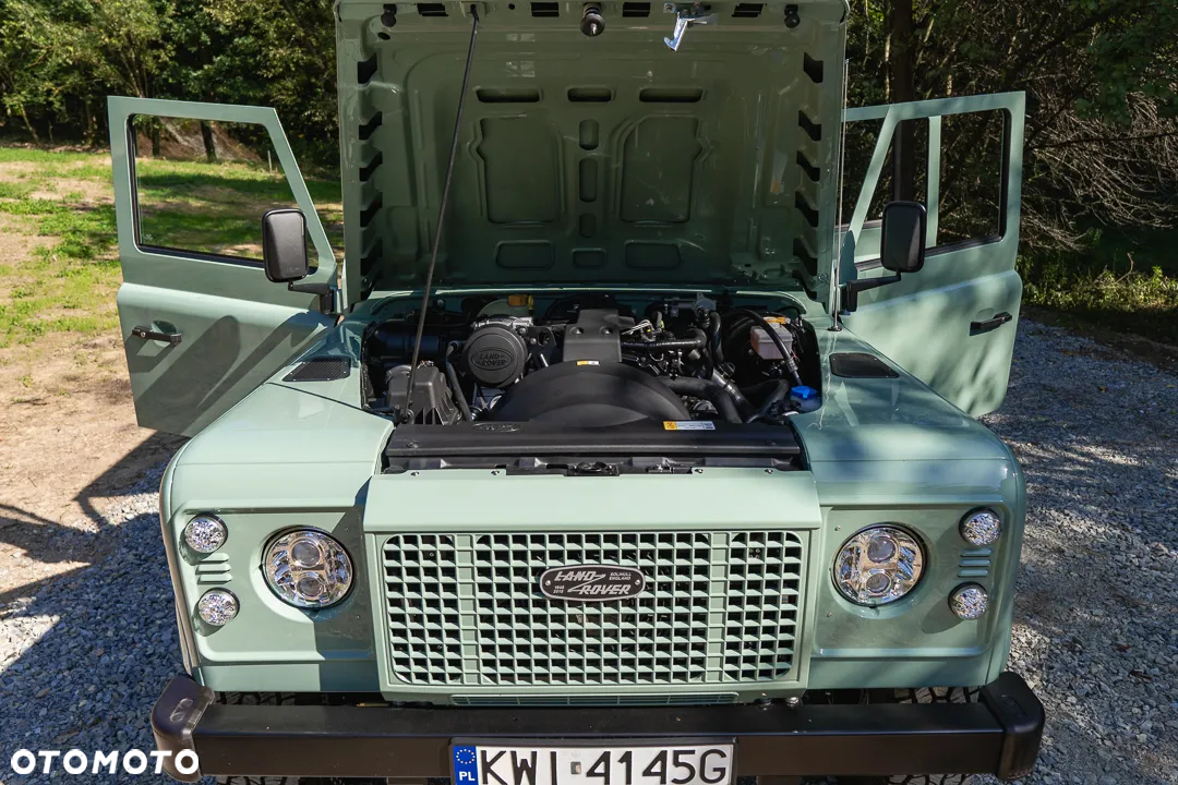 Land Rover Defender 110 2.4 TD4 SE - 33