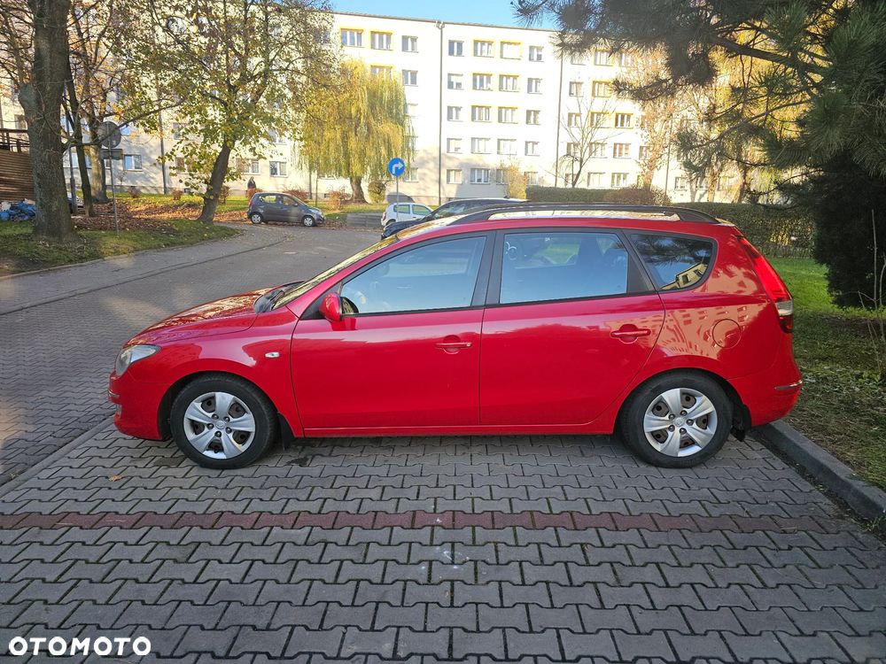 Hyundai i30 1.6 Comfort - 9